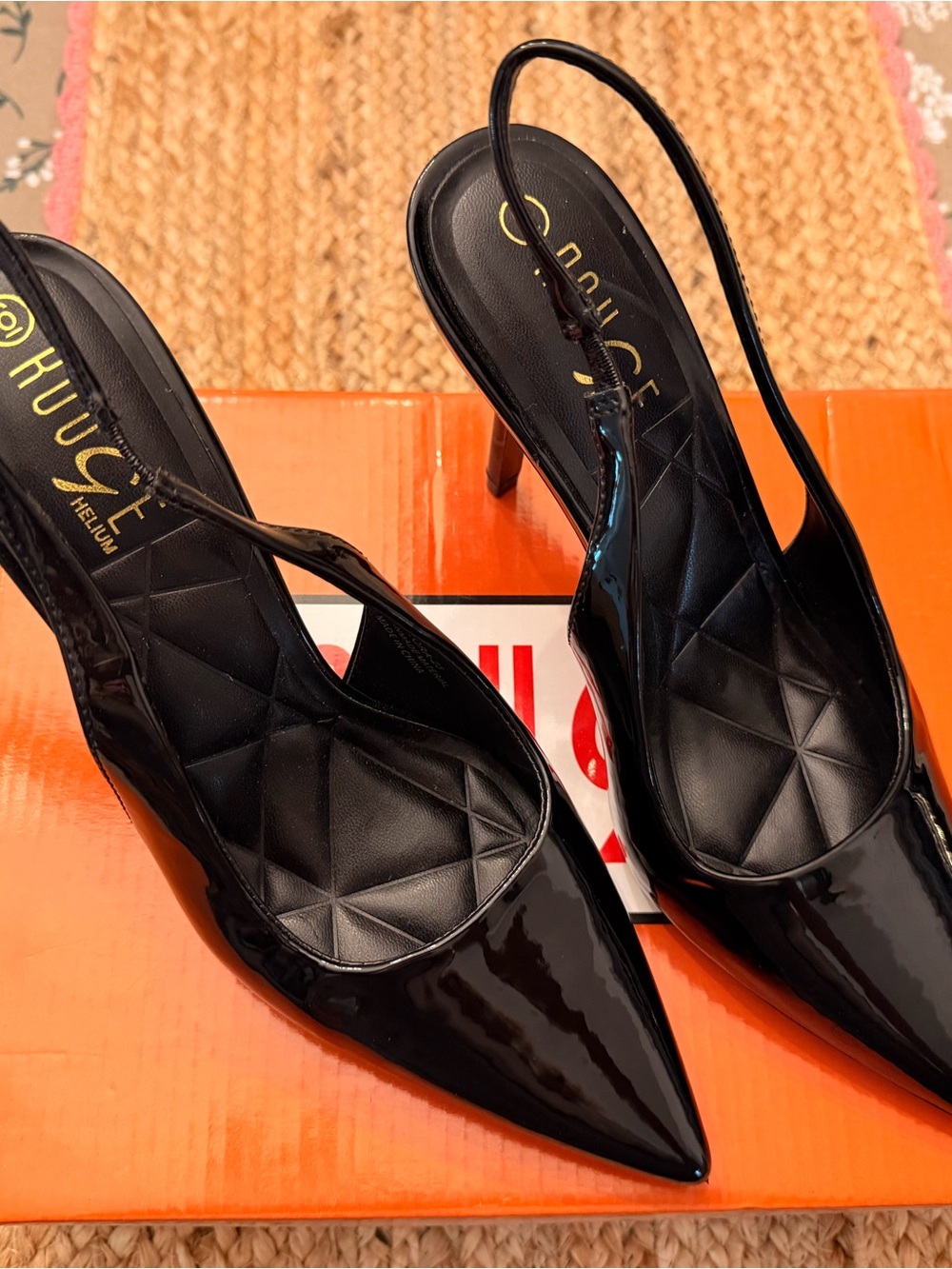Rouge Helium Black Patent Slingback Pointed-Toe Heels